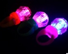 YL-T921 LED flashing diamond finger light /LED finger light  /concert party props