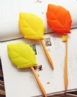 YL-T190 Natural Leaf shaped silicone pocket cup